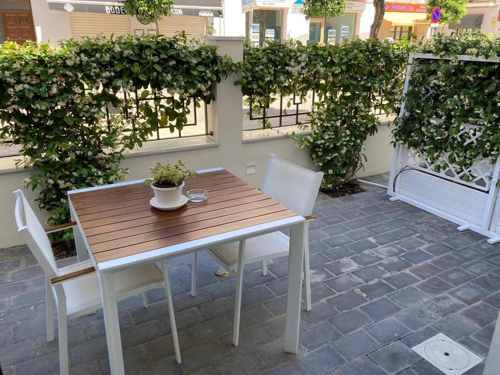 Apartamentos Turisticos La Plaza チピオナ エクステリア 写真