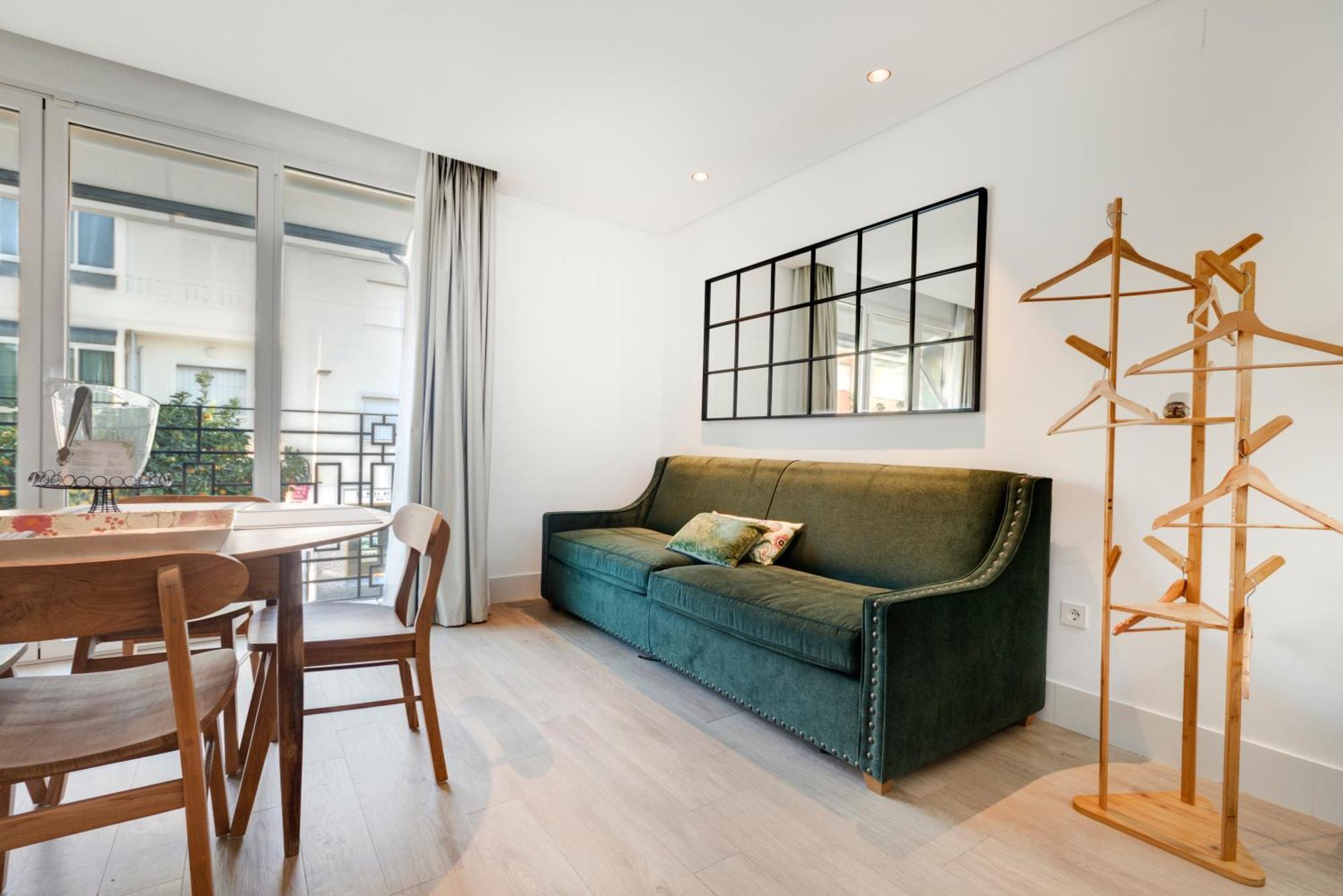 Apartamentos Turisticos La Plaza チピオナ エクステリア 写真